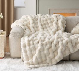 b3f5d027819ae79a038024b2995438a25f794cc9